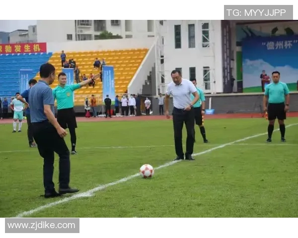 体育实时数据足球装备选购指南与训练器材推荐助你提升球技与竞技水平